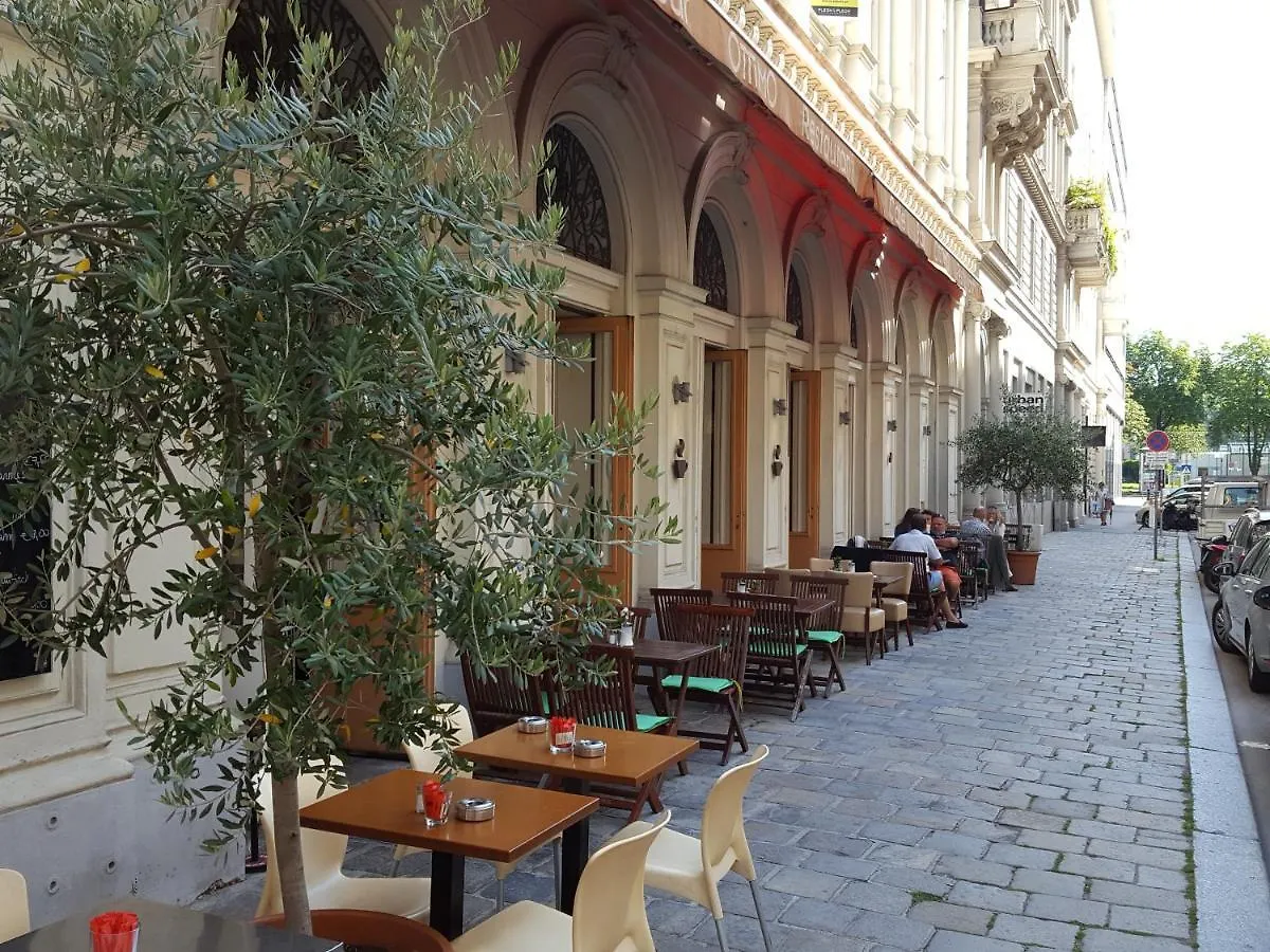 Sobieski Town Apartments Vienna 0*,